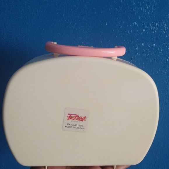 Super Rare Official Sailor Moon Nurse kit - Picture 4 of 5